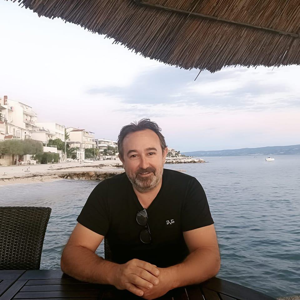 portrait d'Eric, le poissonnier ambulant